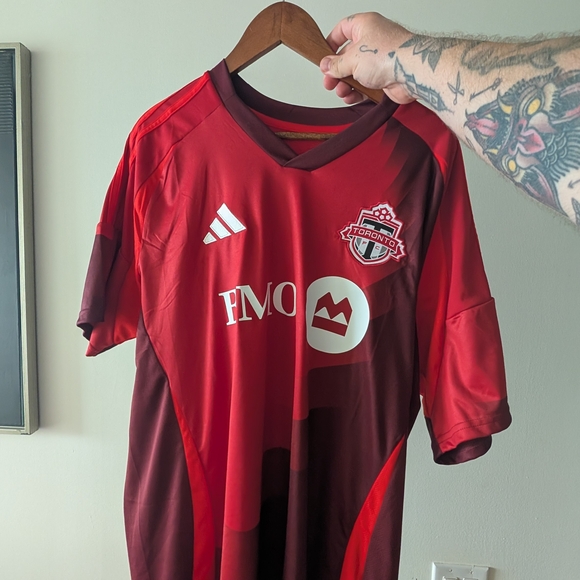 Adidas Men's 2xl TFC Red Soccer Jersey - Picture 1 of 3